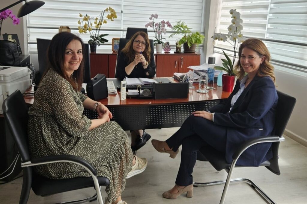 Συνάντηση Αντιπεριφερειάρχη Επιχειρηματικότητας ΙΝ Ελένη Παπαναστασάτου με την Διευθύντρια της Διαχειριστικής Ευρωπαϊκών Προγραμμάτων Μάγδα Πετροπούλου