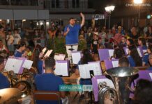 Η Φιλαρμονική Σχολή Ληξουρίου «πλημμύρισε» με μουσική την παραλιακή Ληξουρίου μαγεύοντας κατοίκους & επισκέπτες (βίντεο – εικόνες)