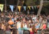 Πλήθος κόσμου στο Πανηγύρι της Αγίας Παρασκευής στα Φαρακλάτα Κεφαλονιάς: Μια βραδιά με κέφι, μουσική και χορό (βίντεο – εικόνες)