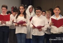 Το 2ο Δημοτικό Σχολείο Αργοστολίου τίμησε την επέτειο της 28ης Οκτωβρίου (βίντεο – εικόνες)
